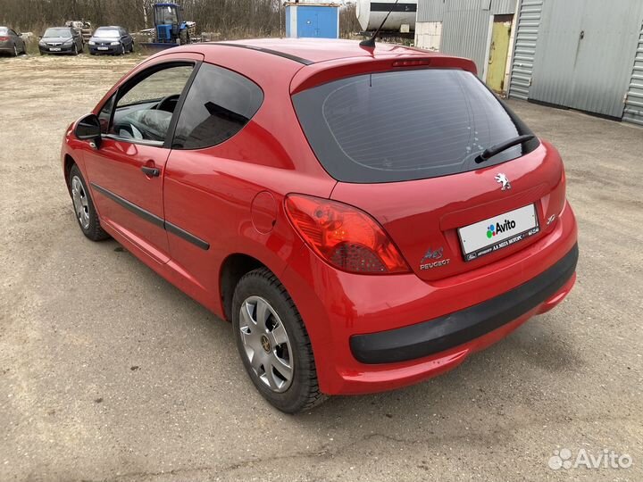 Peugeot 207 1.4 МТ, 2008, 203 000 км