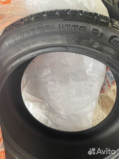 Nokian Tyres Hakkapeliitta R3 245/45 R18 100T