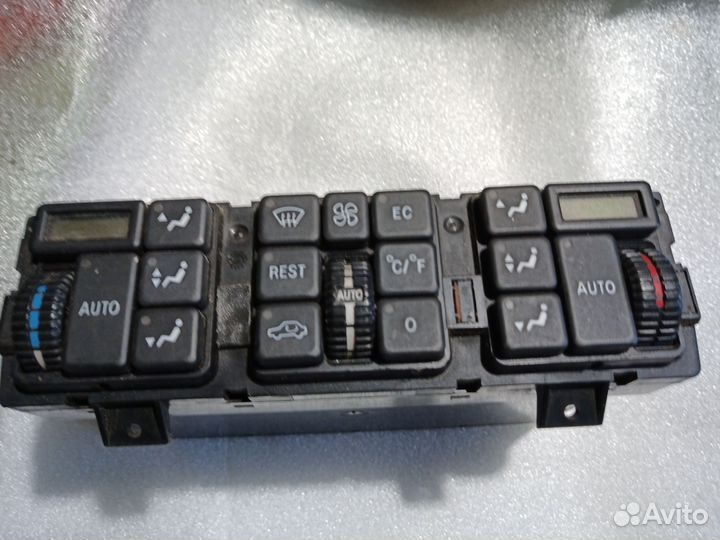 Блок управления печкой мб140