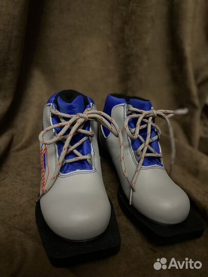 Лыжные ботинки детские 33