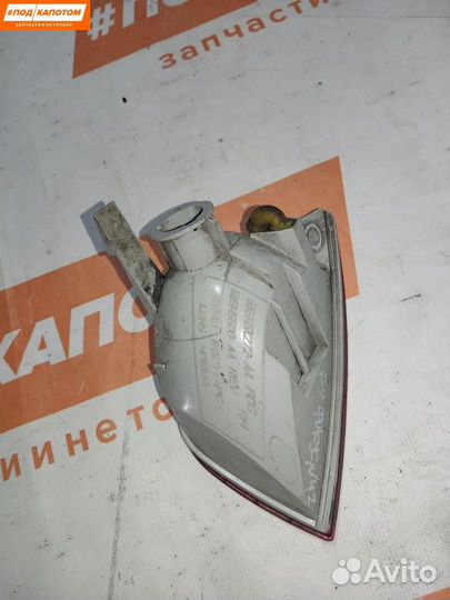 Фонарь противотуманный правый Ford Focus 2