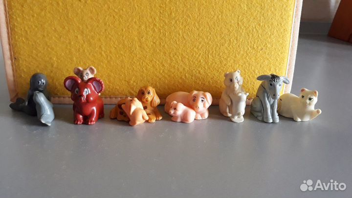 Игрушки из киндеров