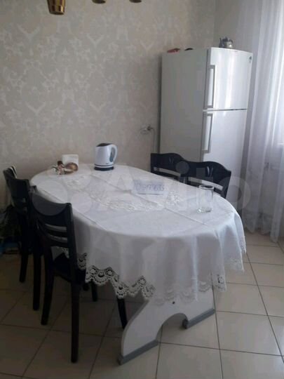 2-к. квартира, 74 м², 2/6 эт.