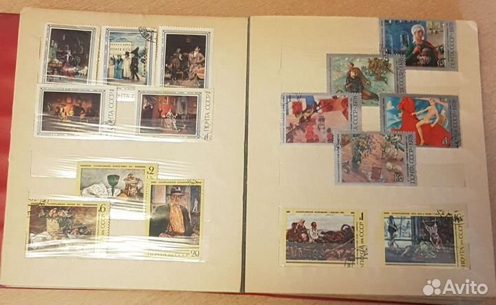 Альбомы с марками (2 альбома )