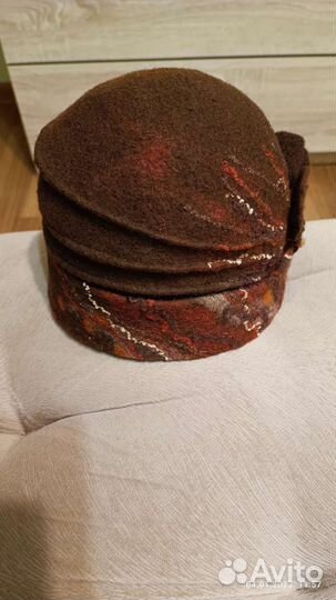 Шапка женская из войлока