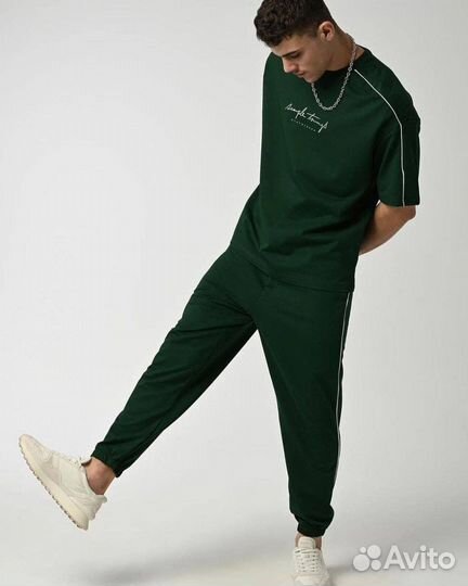 Спортивный костюм мужской