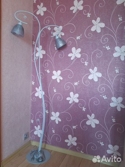 Светильник напольный