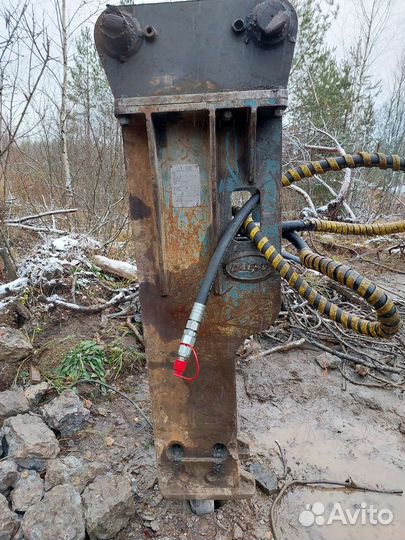 Гидромолот на экскаватор