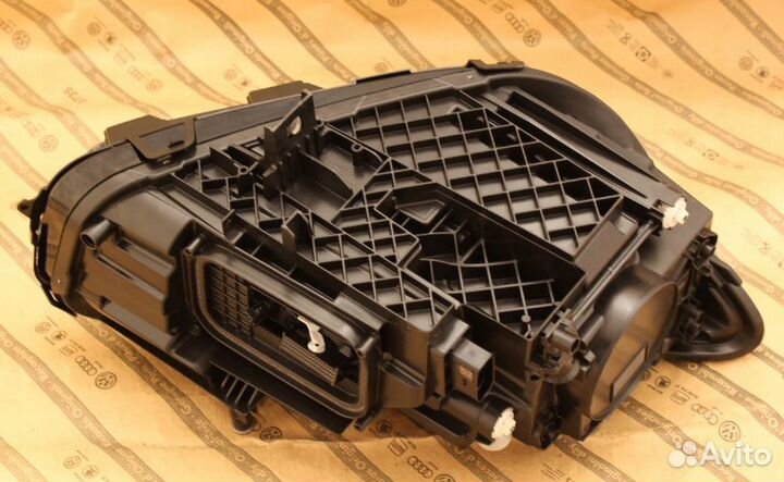 Фара левая mercedes B W247 18+ full LED