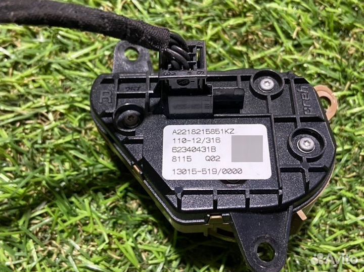 Кнопки на руль Mercedes-Benz S-Класс W221 long M