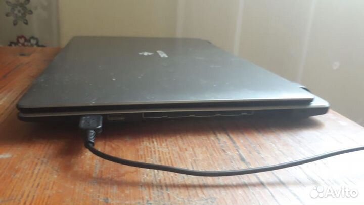 Ноутбук Dexp Atlas 15.6''