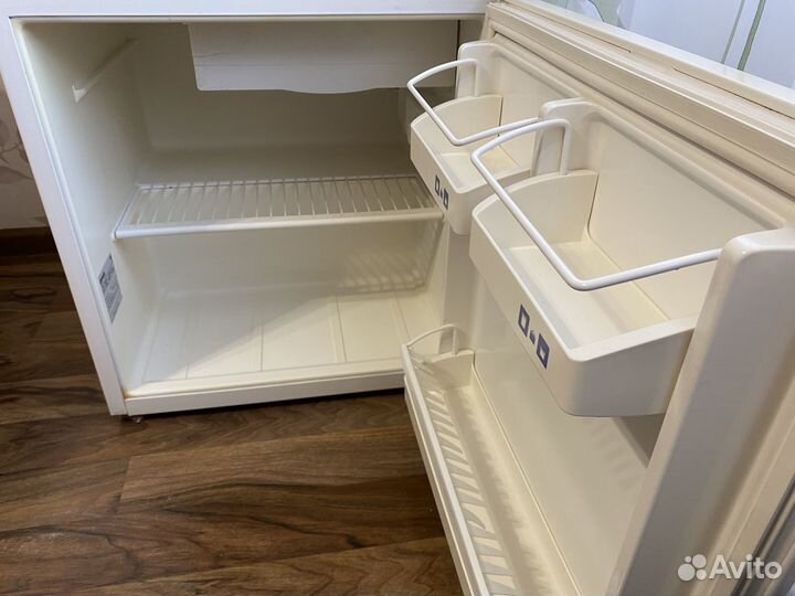 Холодильник бу маленький