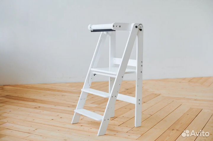 Башня маленького помощника складная