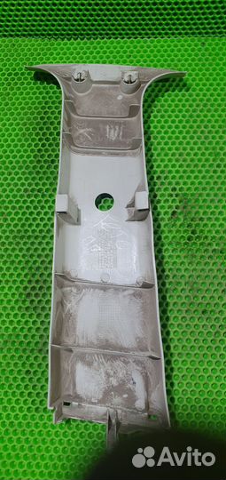 Накладка центральной стойки правая Hyundai Getz