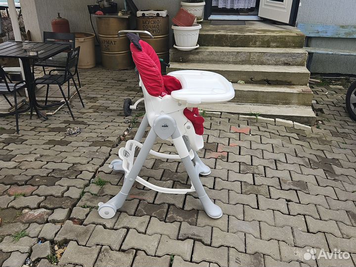 Детский стульчик для кормления peg perego