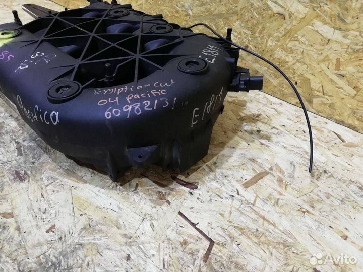 Выпускной коллектор Chrysler Pacifica 2006