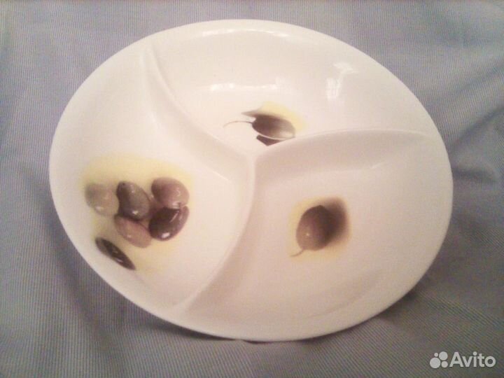 Селедочница.Менажница.Салатники.Соусник