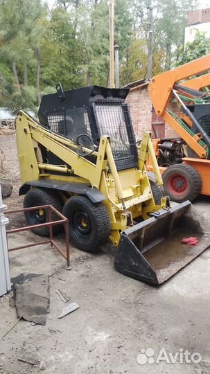 Мини-погрузчик МКСМ 800, 2002