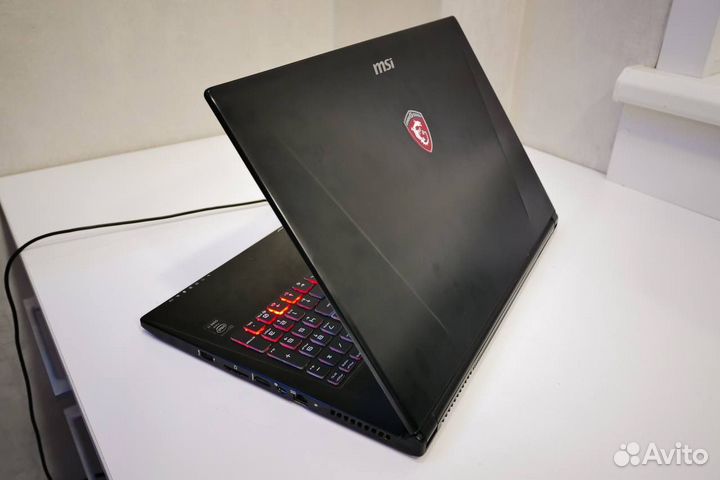 Ноутбук MSI MS-16H5 i7 16Gb 128ssd 1tb hdd