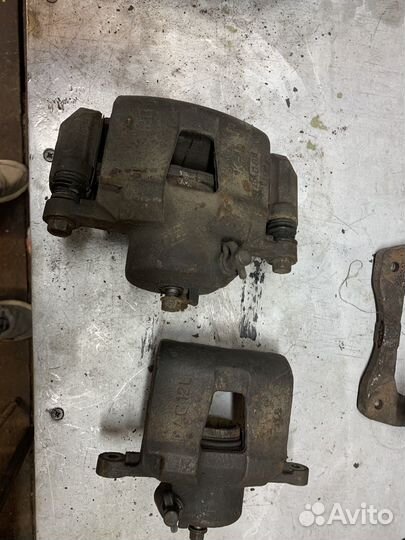 Суппорта передние lacetti