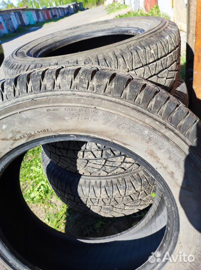 Michelin Latitude Cross 235/65 R17