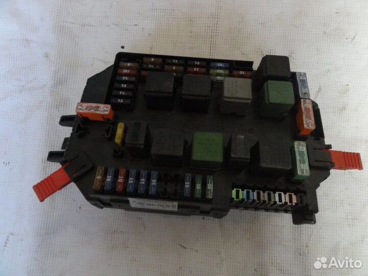 Блок предохранителей передний Mercedes-Benz S