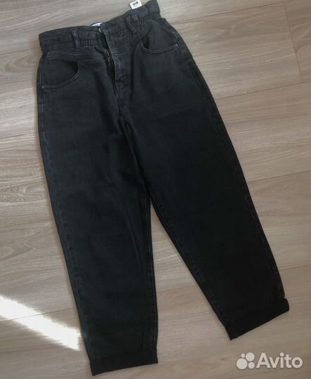 Джинсы mom fit