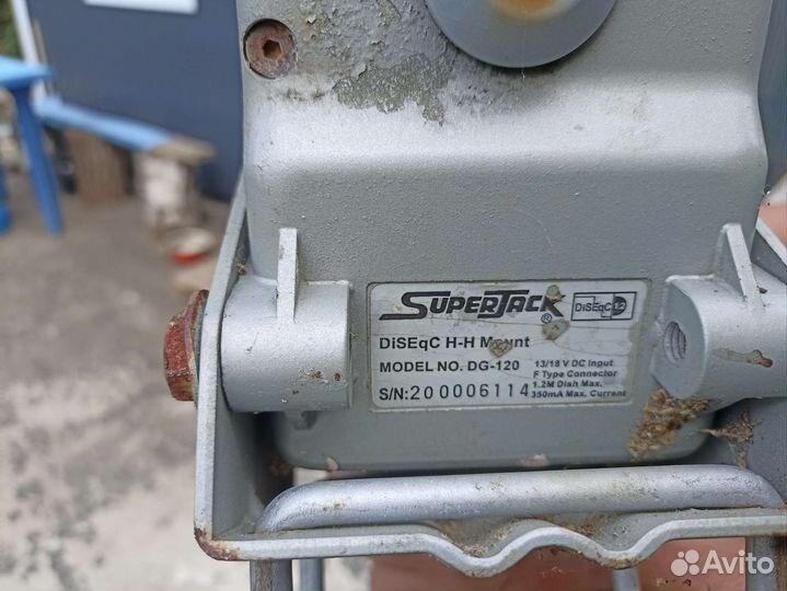 Поворотное устройство для антенны