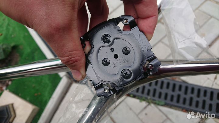 Подставка под телевизор