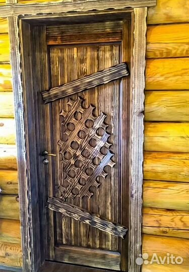 Дверь массив