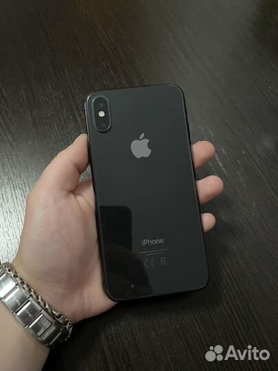 Телефон iPhone Xs