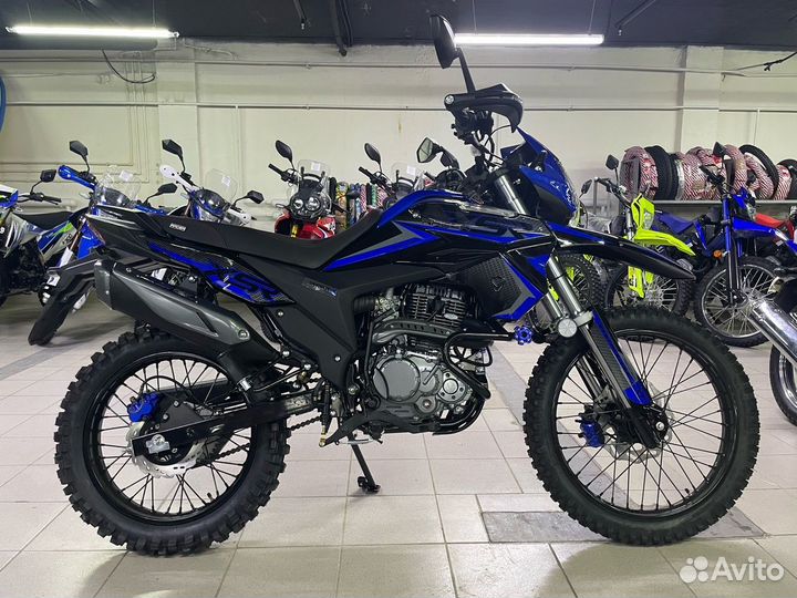 Мотоцикл 300сс Racer XSR (170FMN)