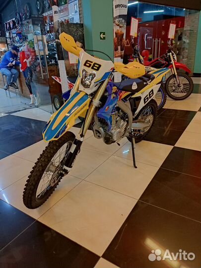 MotoLand RMZ 250