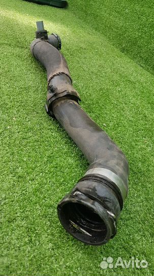 Патрубок радиатора volkswagen Passat B6 BZB