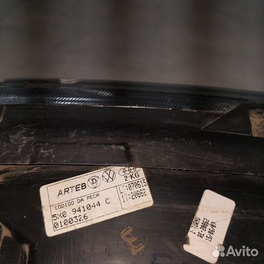 Фapa правая vоlкswagеn Gоlf 04-06г. галаген