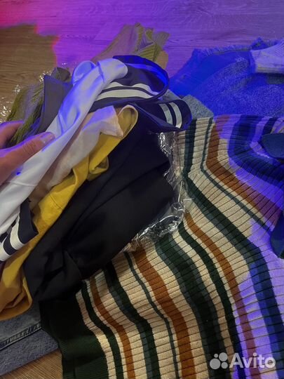 Пакет женских (молодежных вещей)