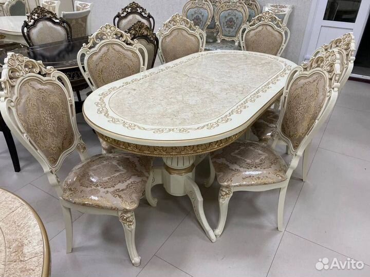 Столы и стулья новые