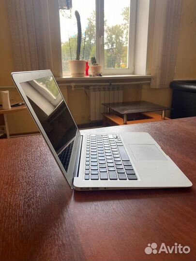 Apple macbook air 13 2014