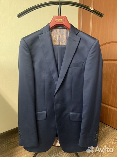 Мужской костюм пиджак и брюки