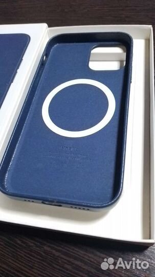 Оригинальный чехол на iPhone 12/12PRO