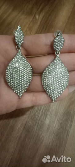 Новые вечерние серьги