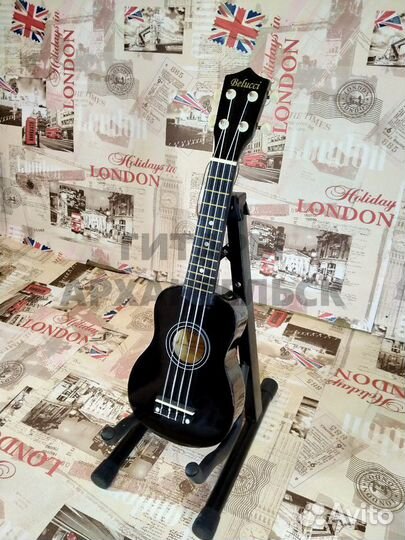 Укулеле сопрано, новое + комплект