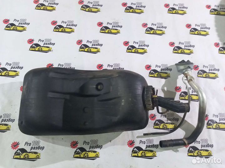 Volvo 740 топливный бак