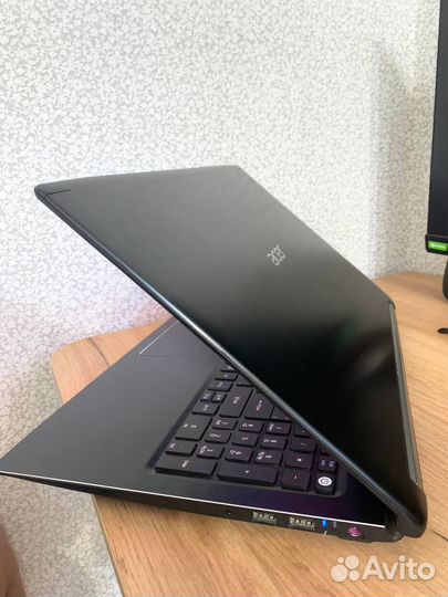 Игровой ноутбук acer