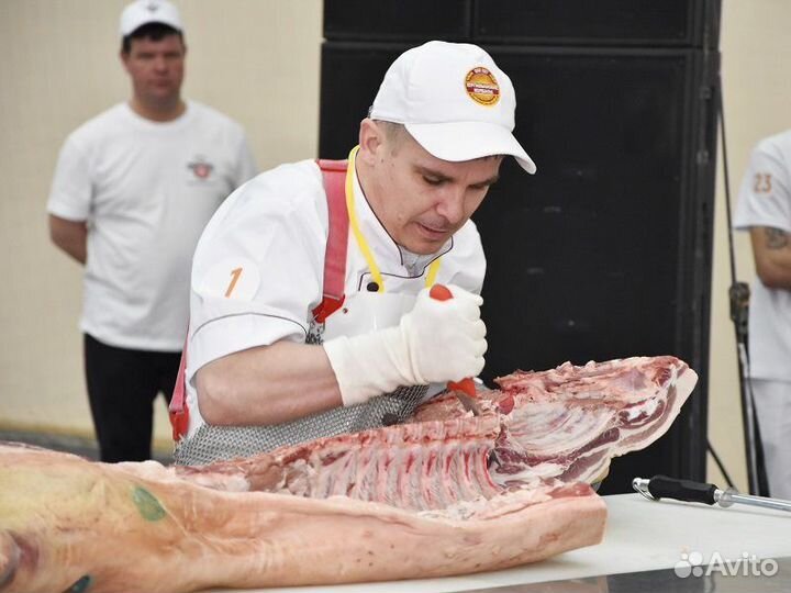 Работа обвальщик мяса Вахтой