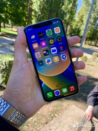 Телефон iPhone X/64gb