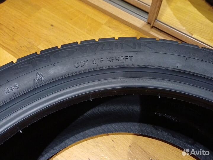 Triangle Snowlink TWT02 245/45 R20 103Y