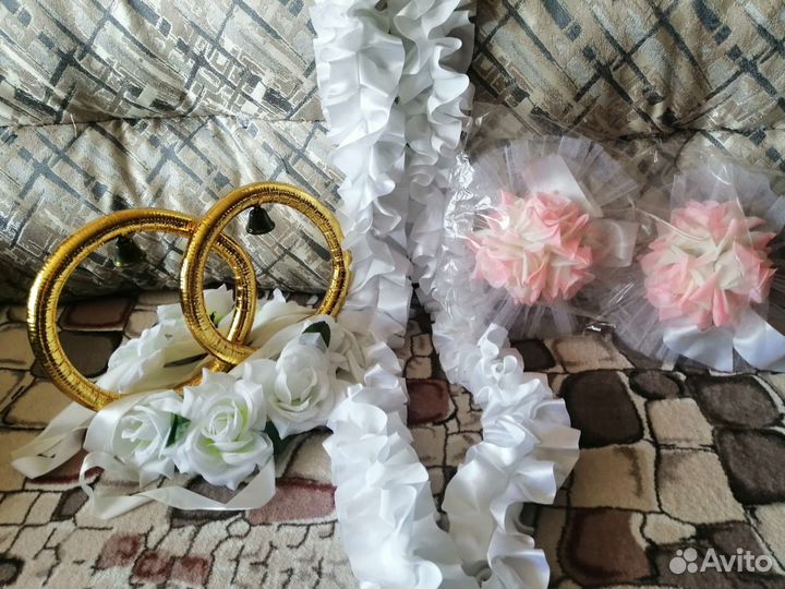 Свадебные аксессуары на машину