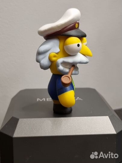 Виниловая Фигурка Kidrobot Морской Капитан