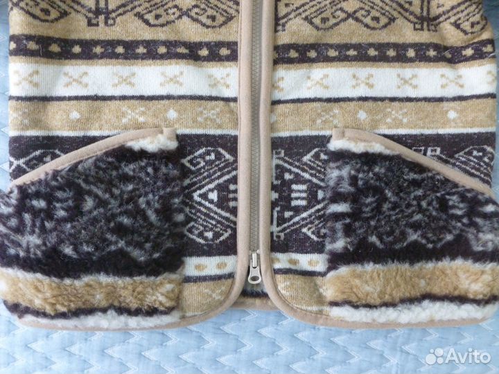 Детский кардиган р.128, шерсть